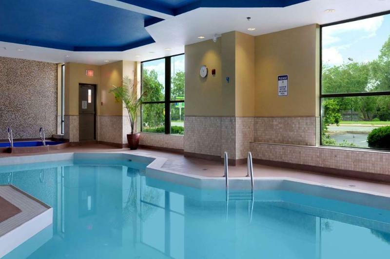 Days Inn By Wyndham Niagara Falls Lundys Lane Bagian luar foto