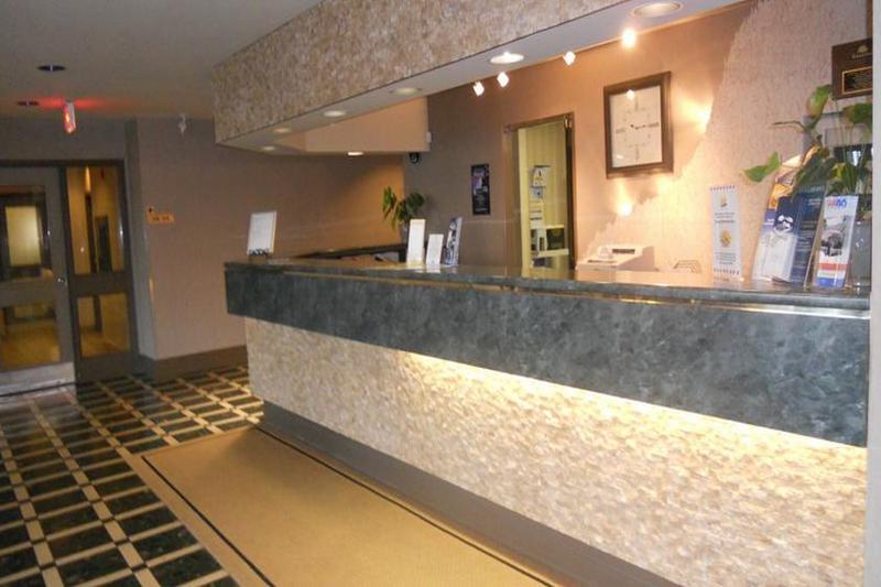 Days Inn By Wyndham Niagara Falls Lundys Lane Bagian luar foto